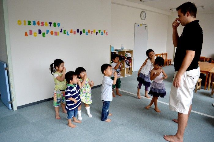 1才6ヶ月～3才英語のプレスクール