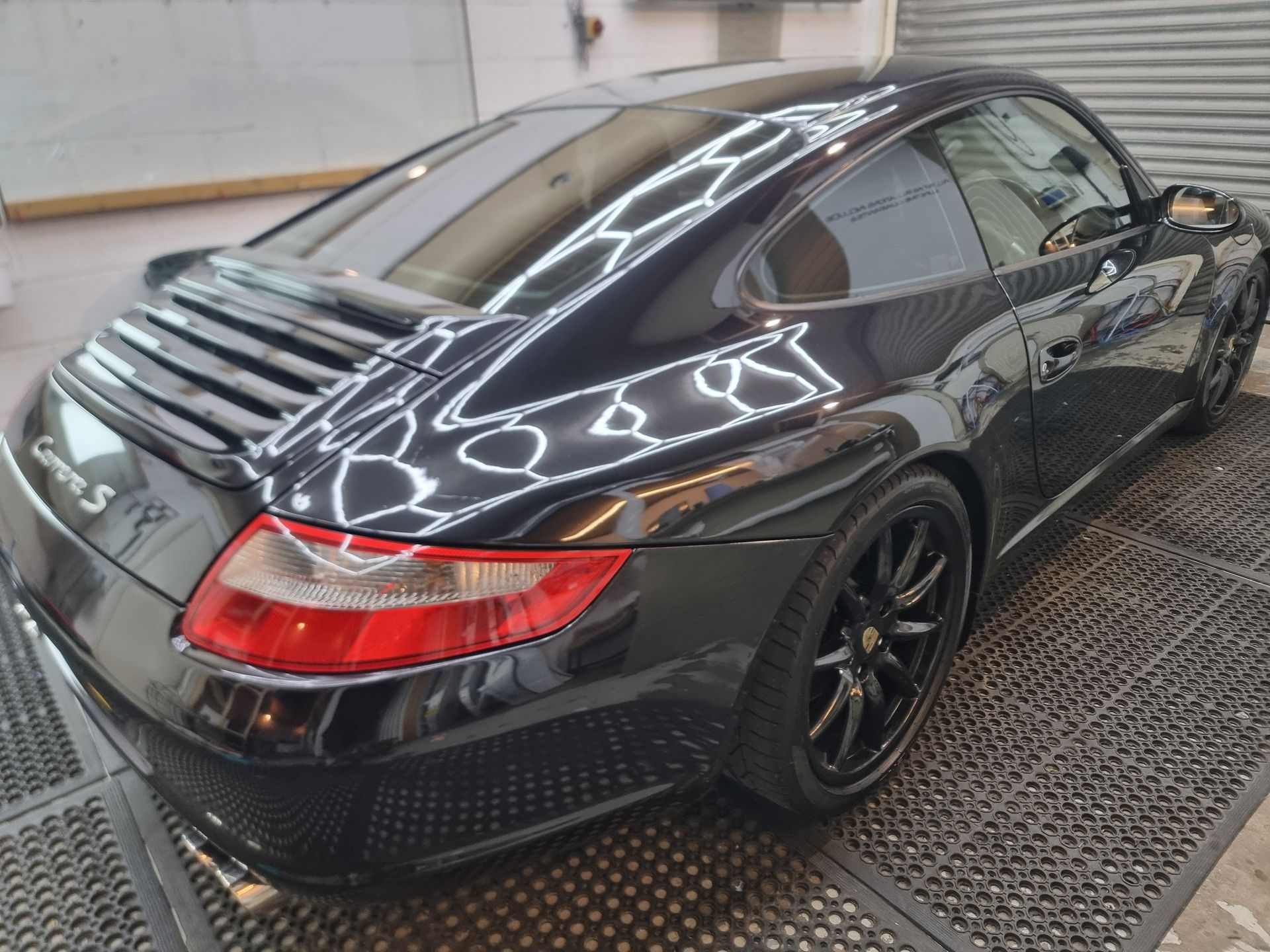 Porsche tint