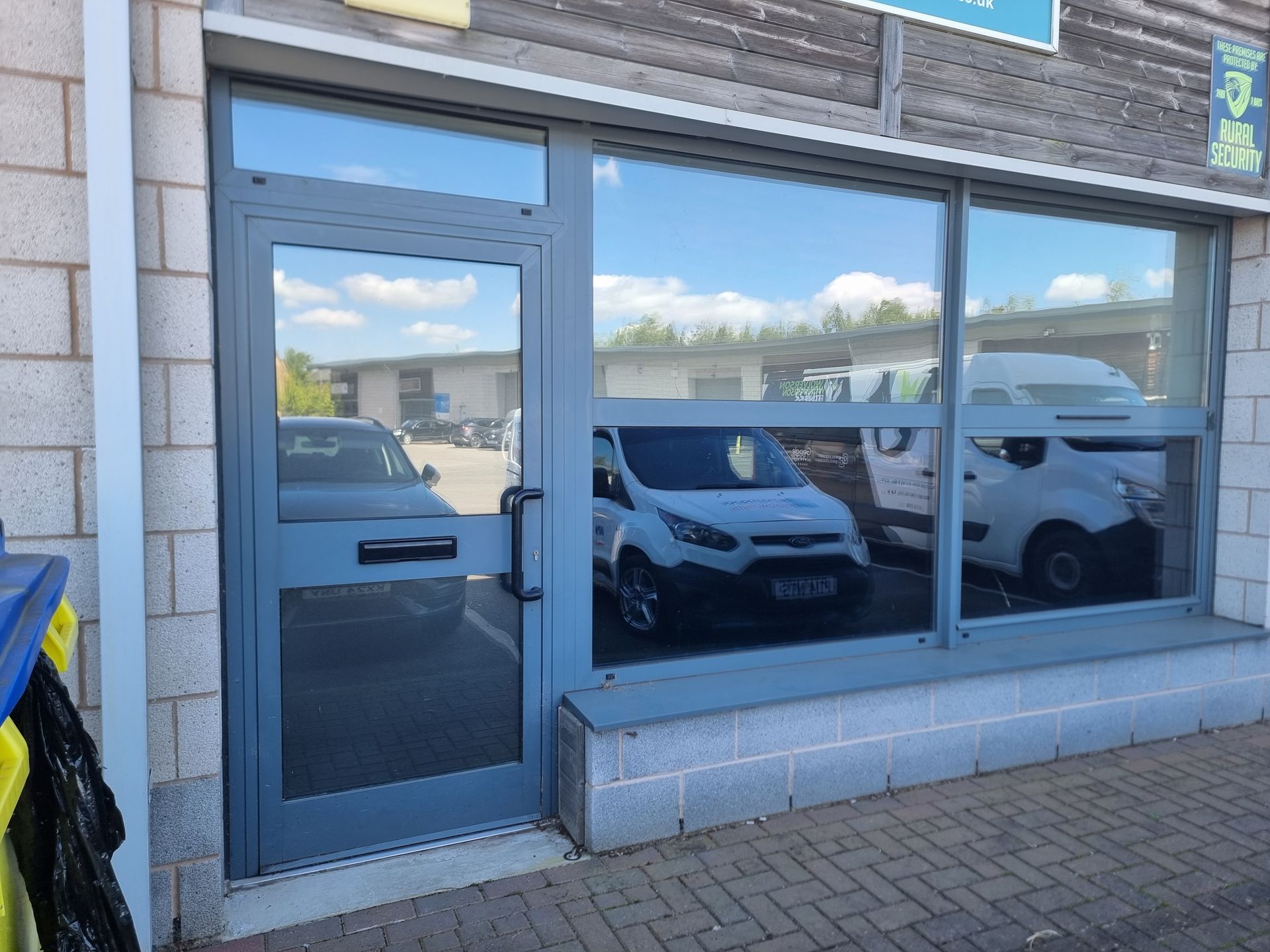 Building window tint