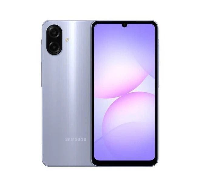 Se muestra el smartphone Samsung Galaxy A07 por delante y por detrás en color gris oscuro, con pantalla de color púrpura.