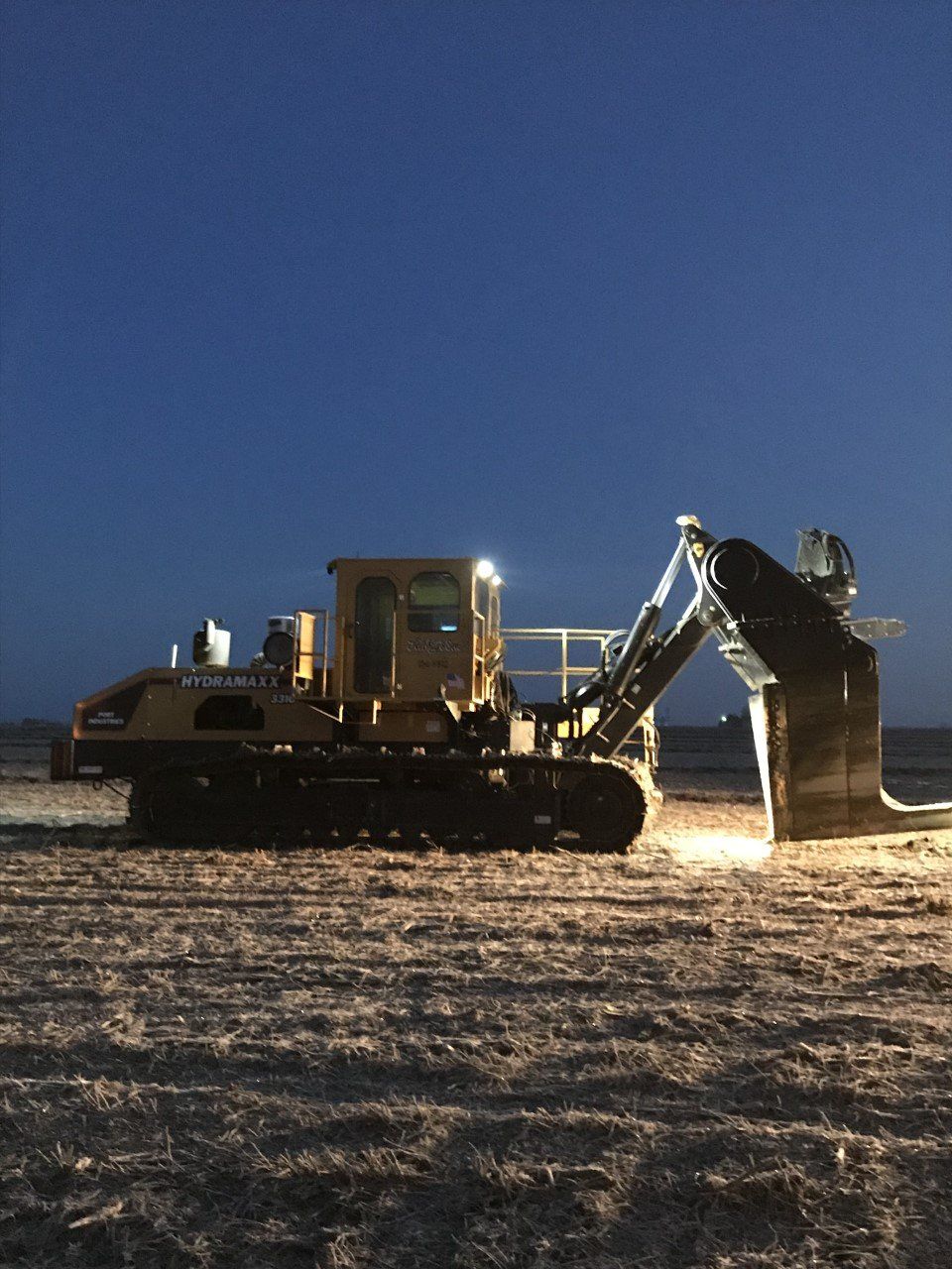 Excavator — Mount Pleasant, IA — Leichty & Son Construction