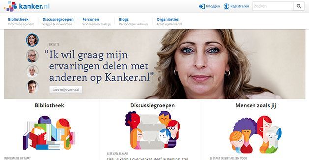Nederlandse websitehomepage met bannerfoto van een vrouw en tegels voor bibliotheek, hulpgroepen en mensen in de buurt