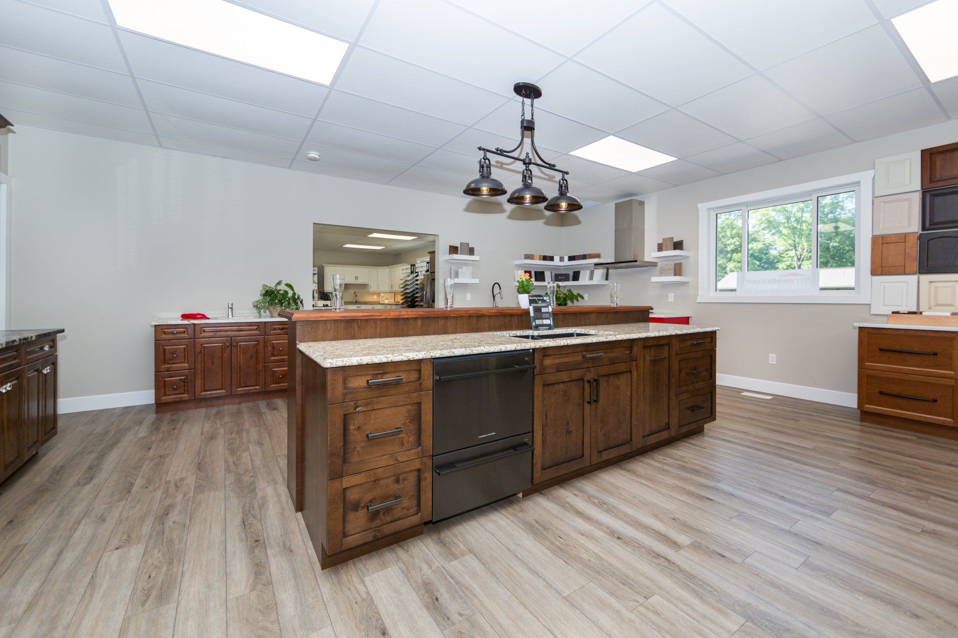 Showroom Kitchen Display