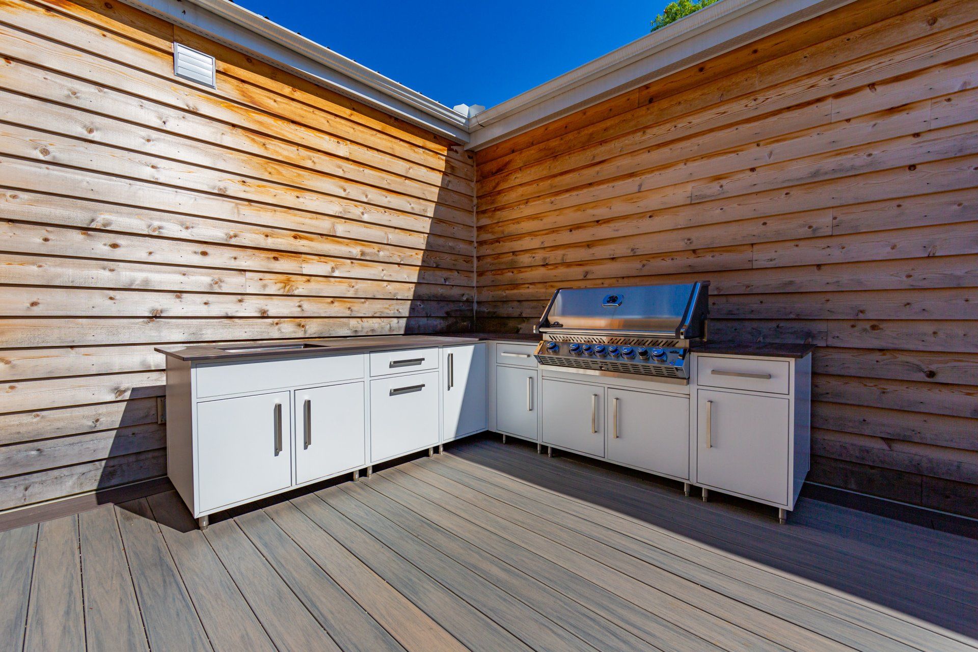 Custom Outdoor Kitchen