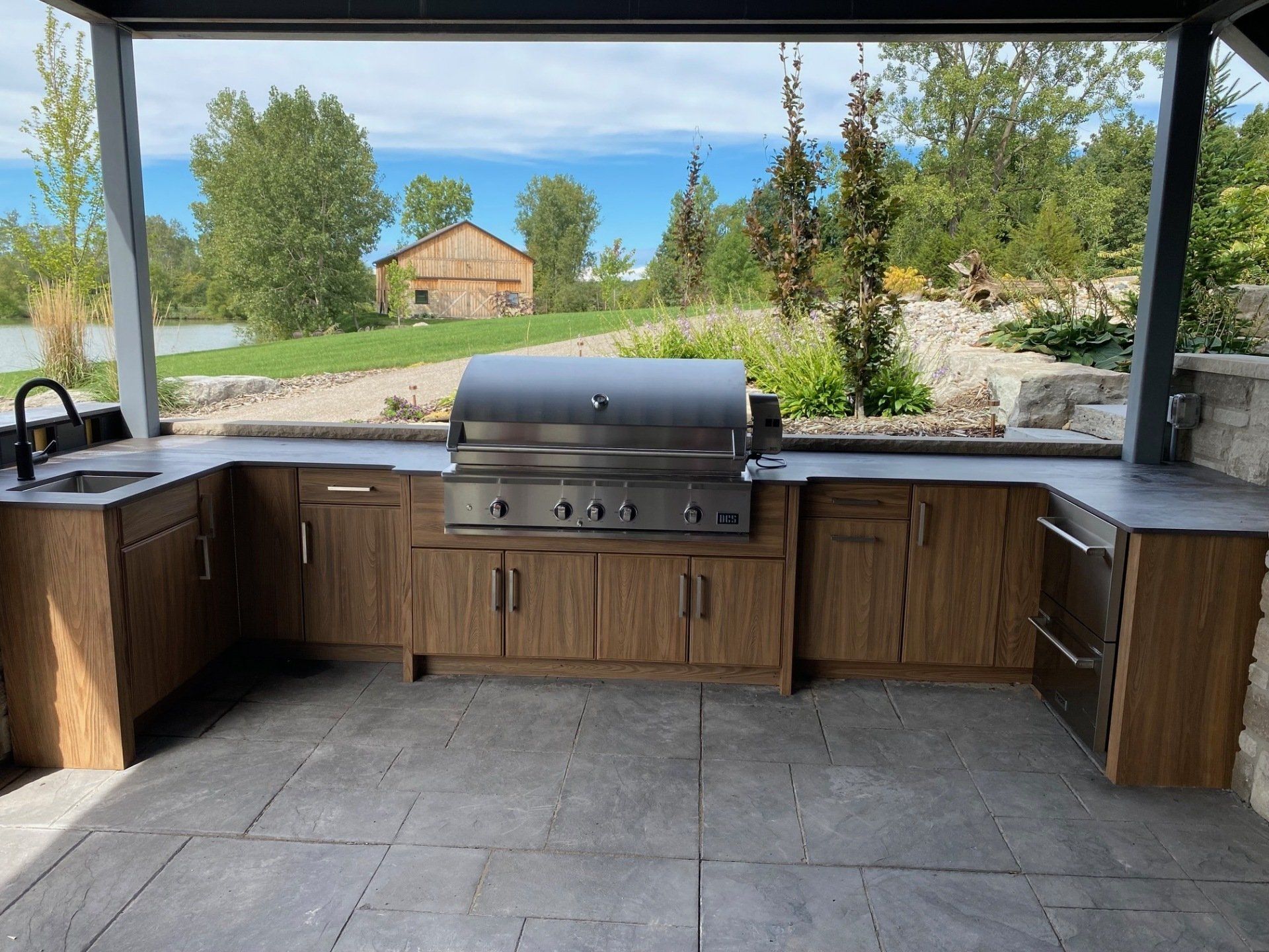 Custom Outdoor Kitchen