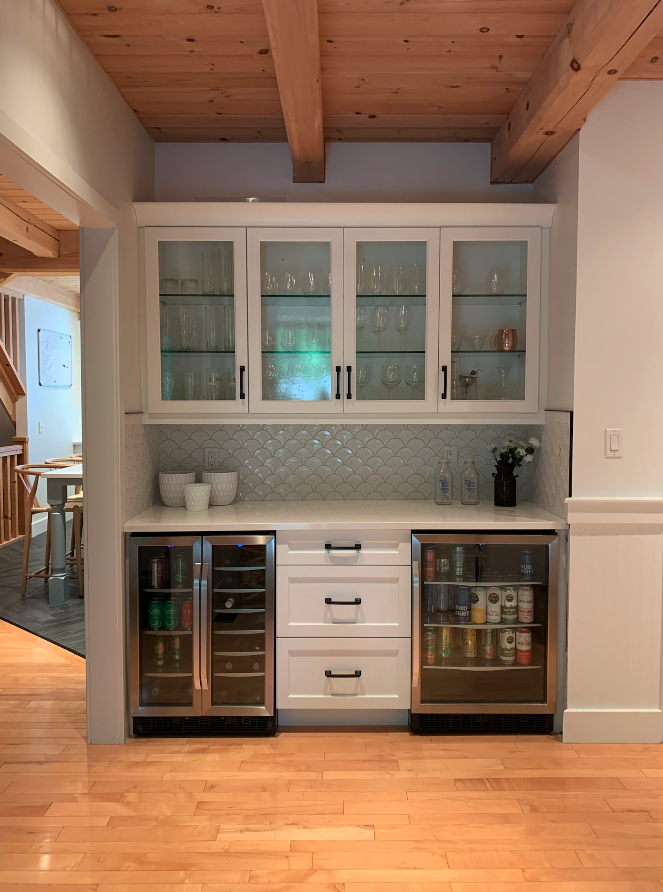 Custom Bar