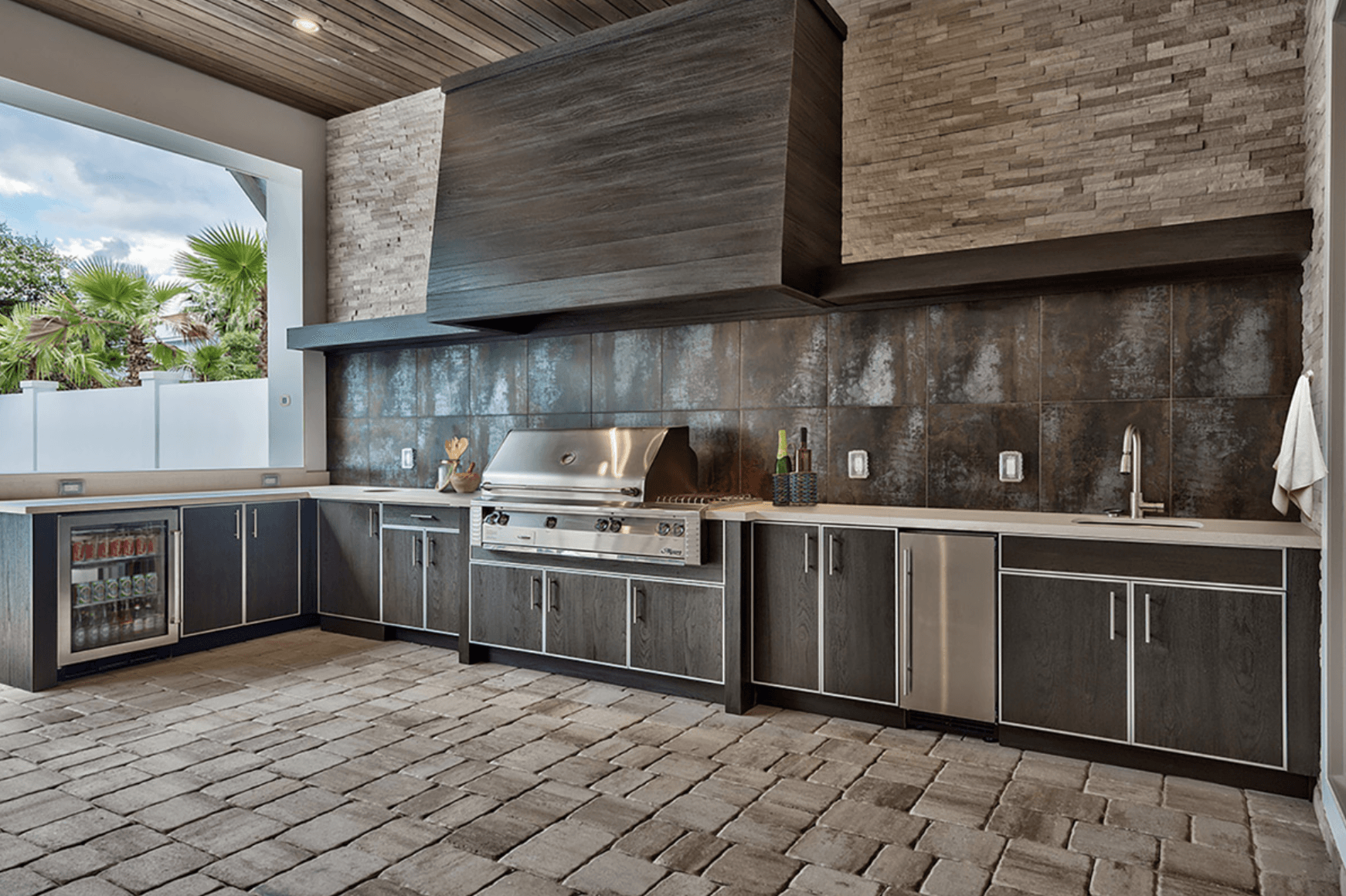 Custom Outdoor Kitchen