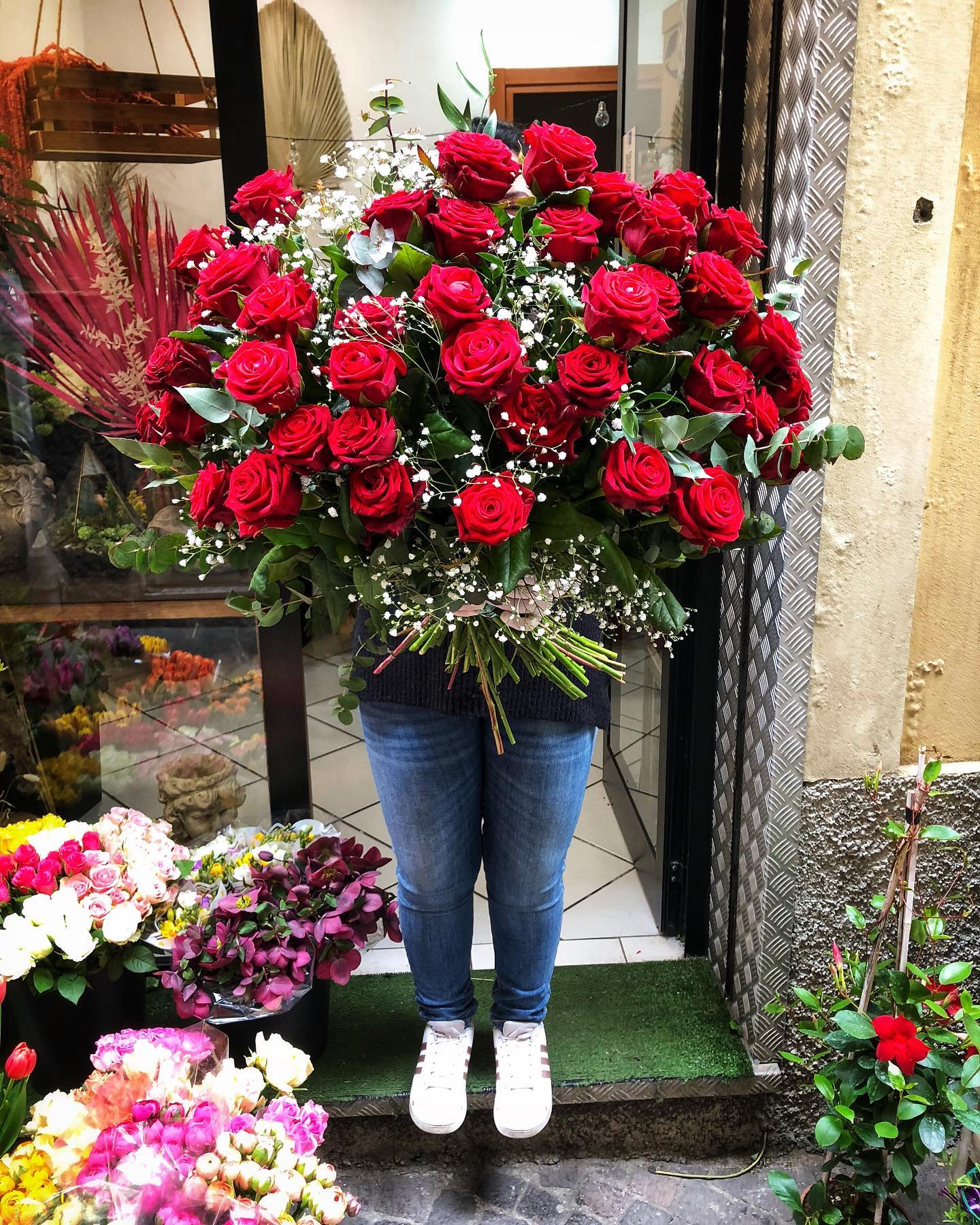 ROSE ROSSE