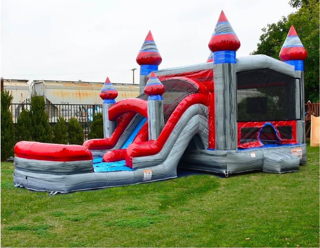 Barbie bounce house. Barbie bounce house.