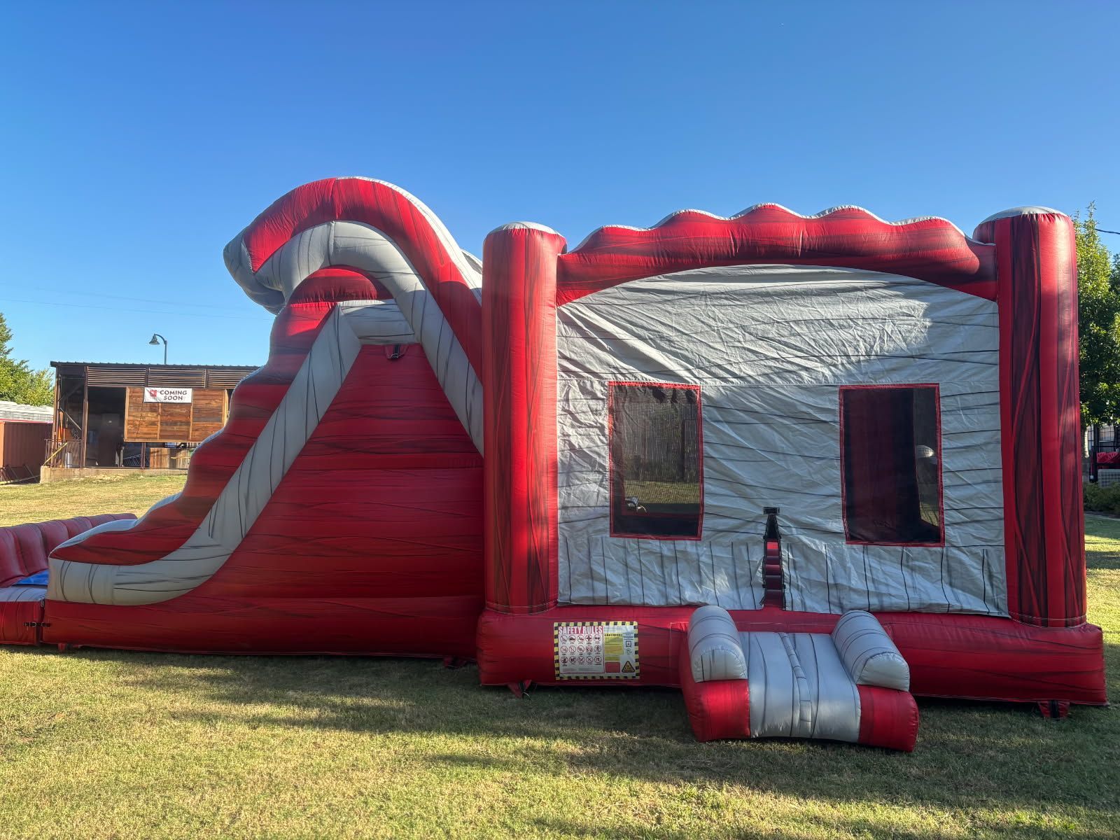 Barbie bounce house. Barbie bounce house.