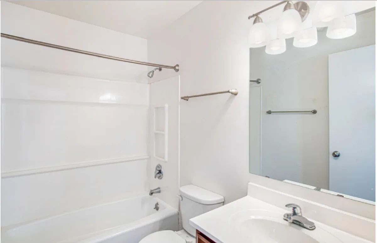 Cardinal Place Apartment Homes in Monona, WI