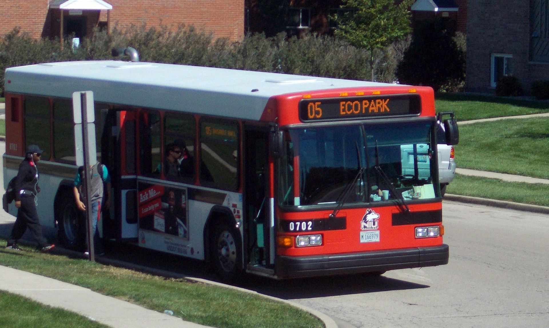 Eco Park Pet Friendly Apartments in DeKalb, IL