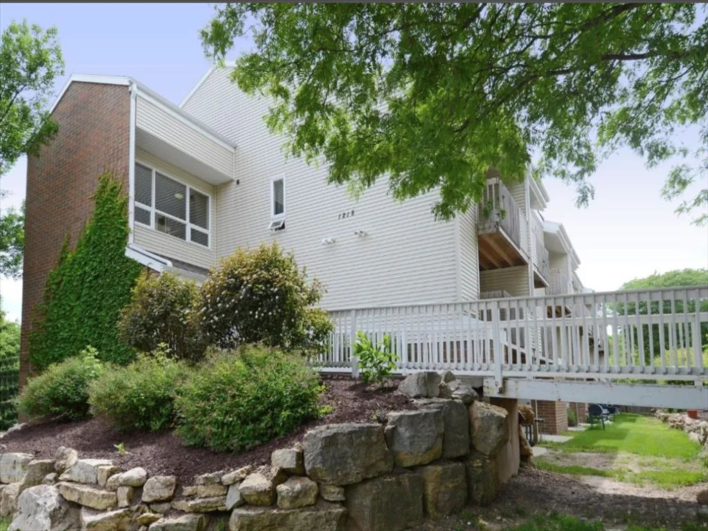 Summit Hill | Apartment Homes in Madison, WI