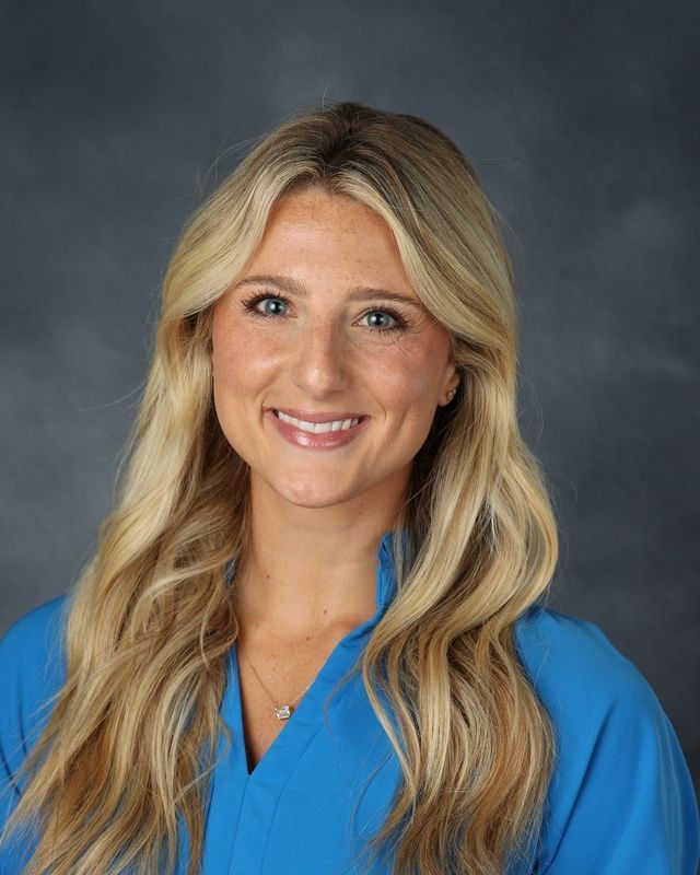 Victoria Palmisano '16 - Head Coach