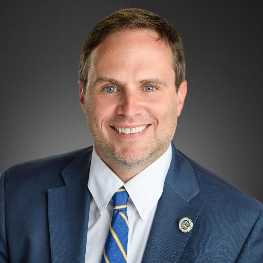 Tanner Magee '98