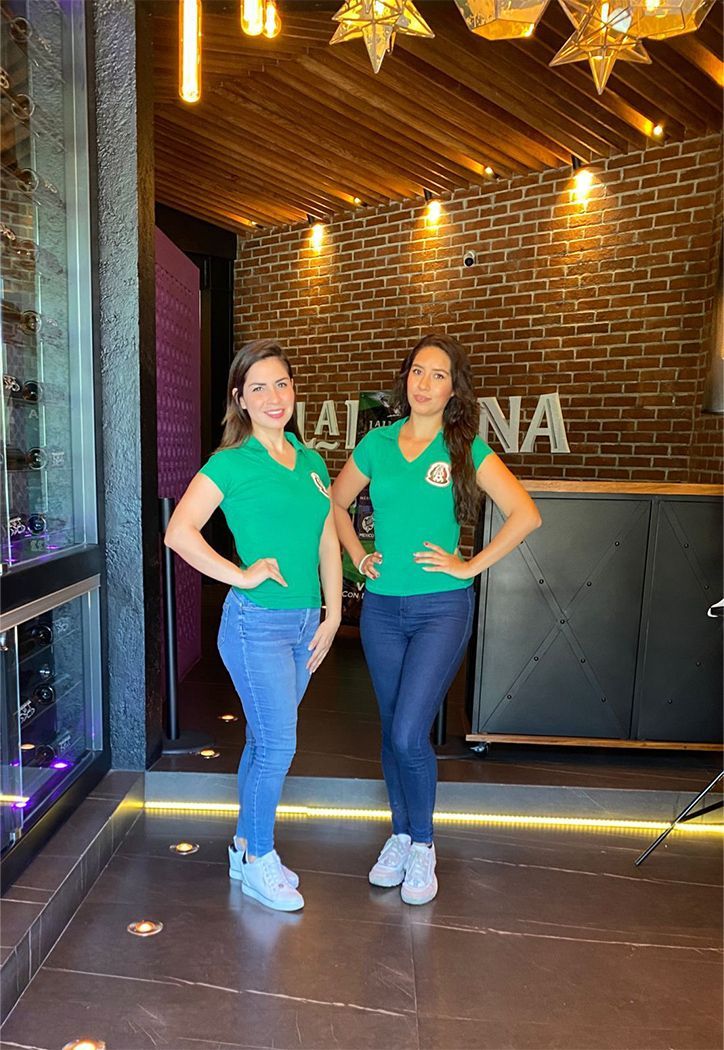 PAULINA ROBLEDO EVENTS' PRODUCER