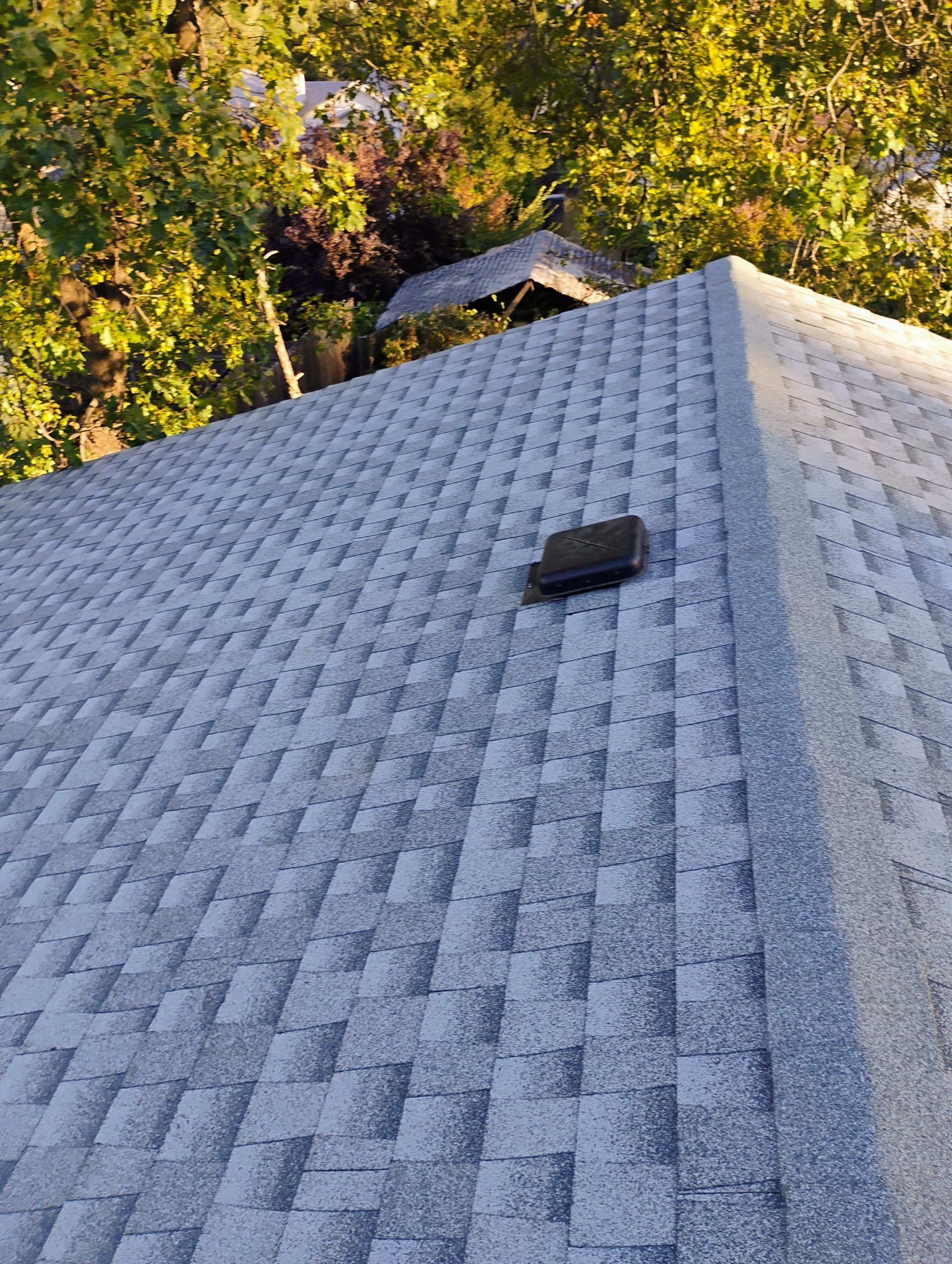 Shasta Lake Residential GAF Timberline HDZ Roof Upgrade