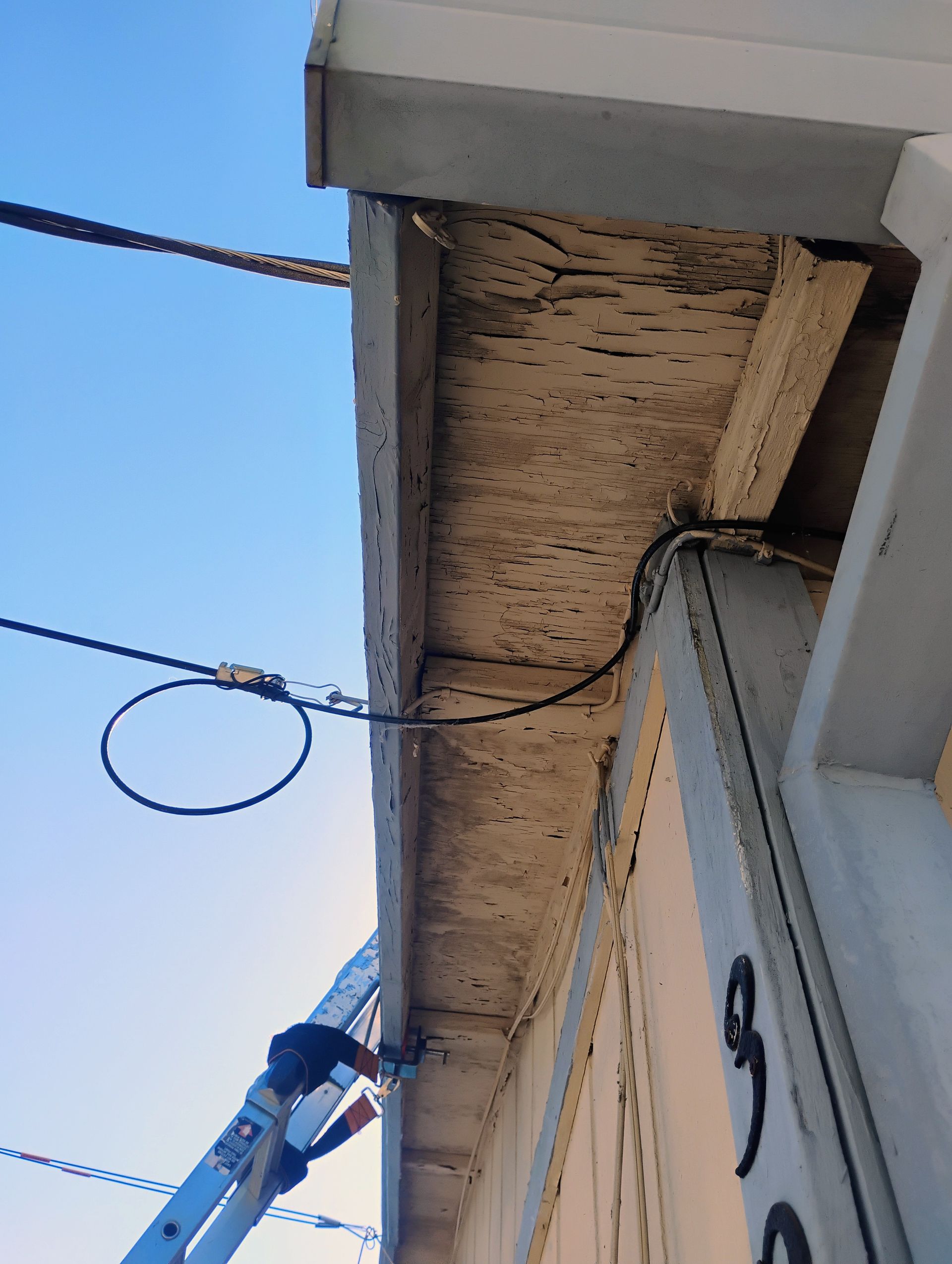 Shasta Lake Residential GAF Timberline HDZ Roof Upgrade