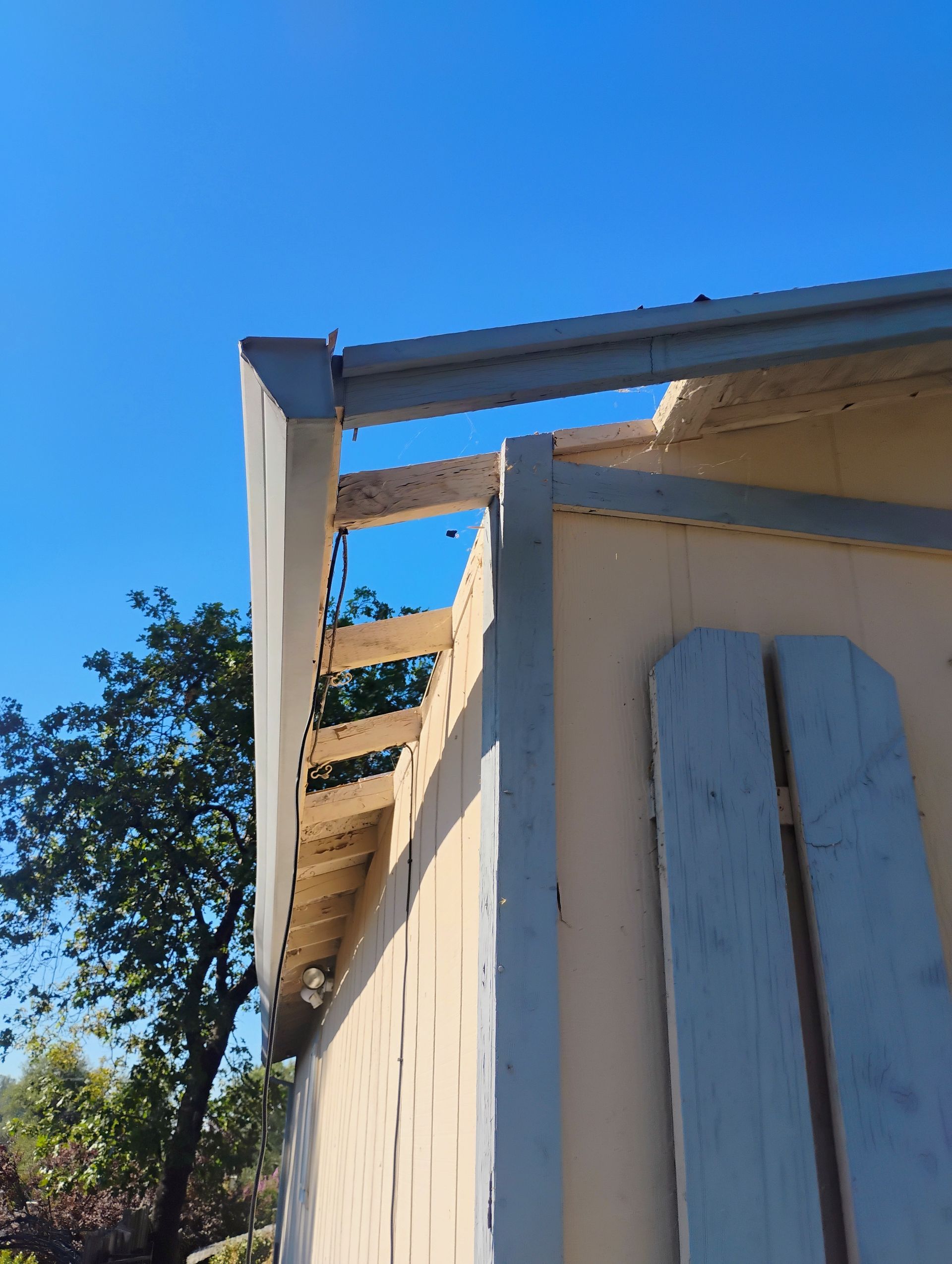 Shasta Lake Residential GAF Timberline HDZ Roof Upgrade