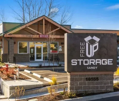 FreeUp Storage Sandy Facility