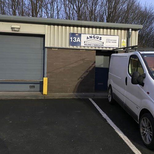 Angus workshop