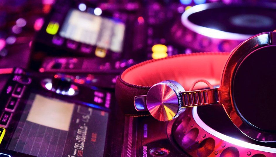 DJ Console And Headphone — Queens, NY — AIP Event Group