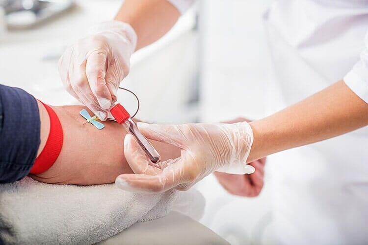 LABORATORIO MATRIZ - exámenes de sangre