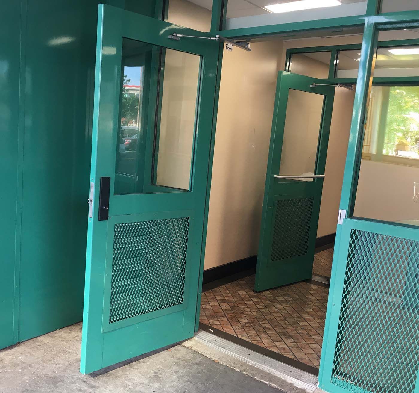 Storefront doors and glass installations for apartment buildings in NYC, Westchester and Northern NJ