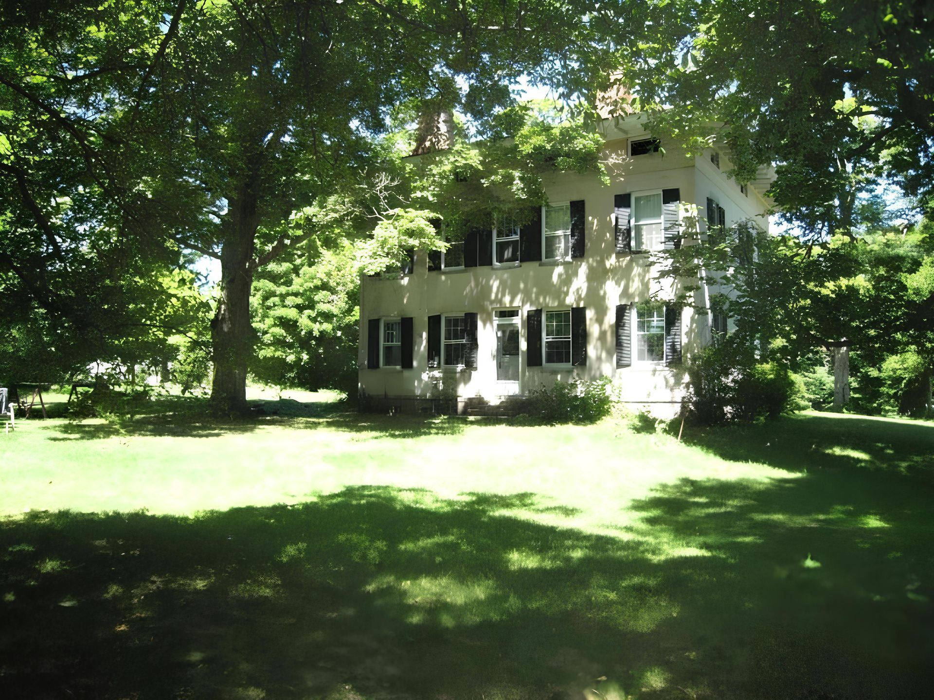 Higganum Greenery in front of house
