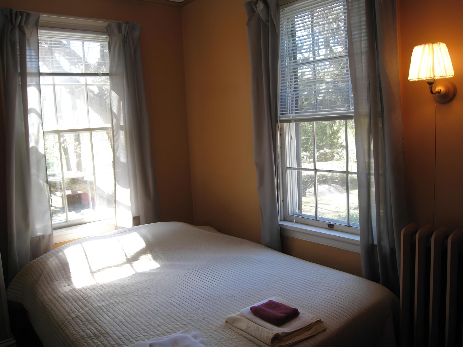 Queen SIzed Bedroom