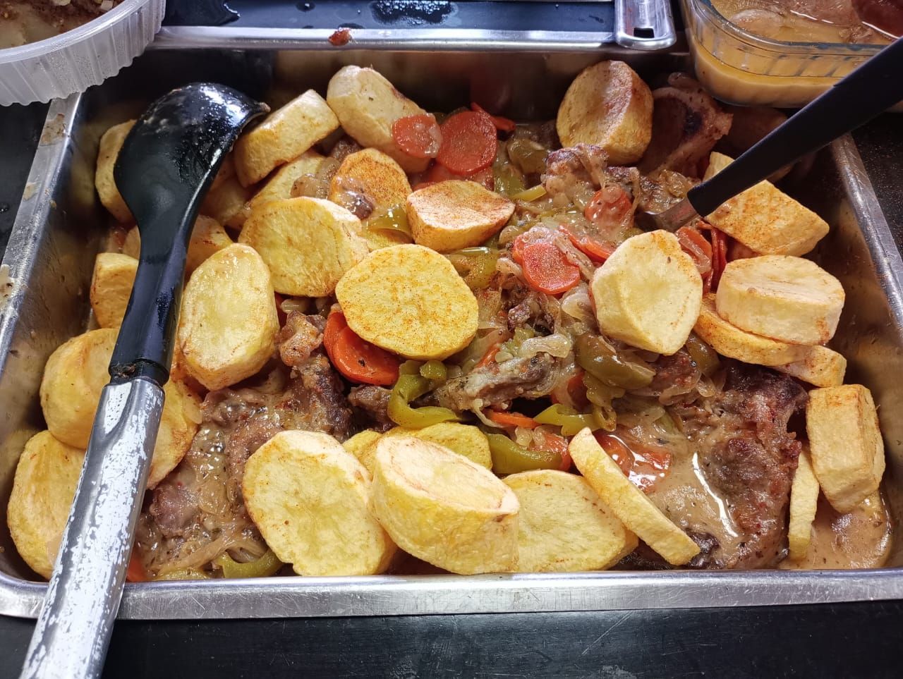 pollo con papas al horno