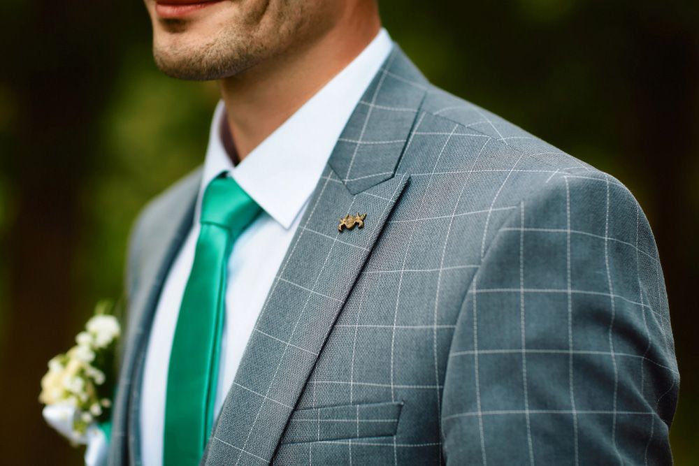 Grooms Morning Preparation — New Park Suit Hire & Menswear in Hermit Park, QLD