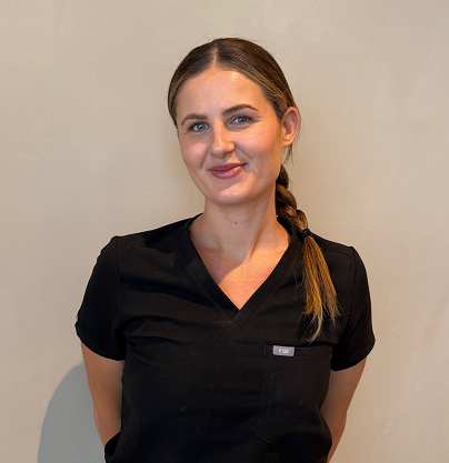 Nellie Dahms — Receptionist
