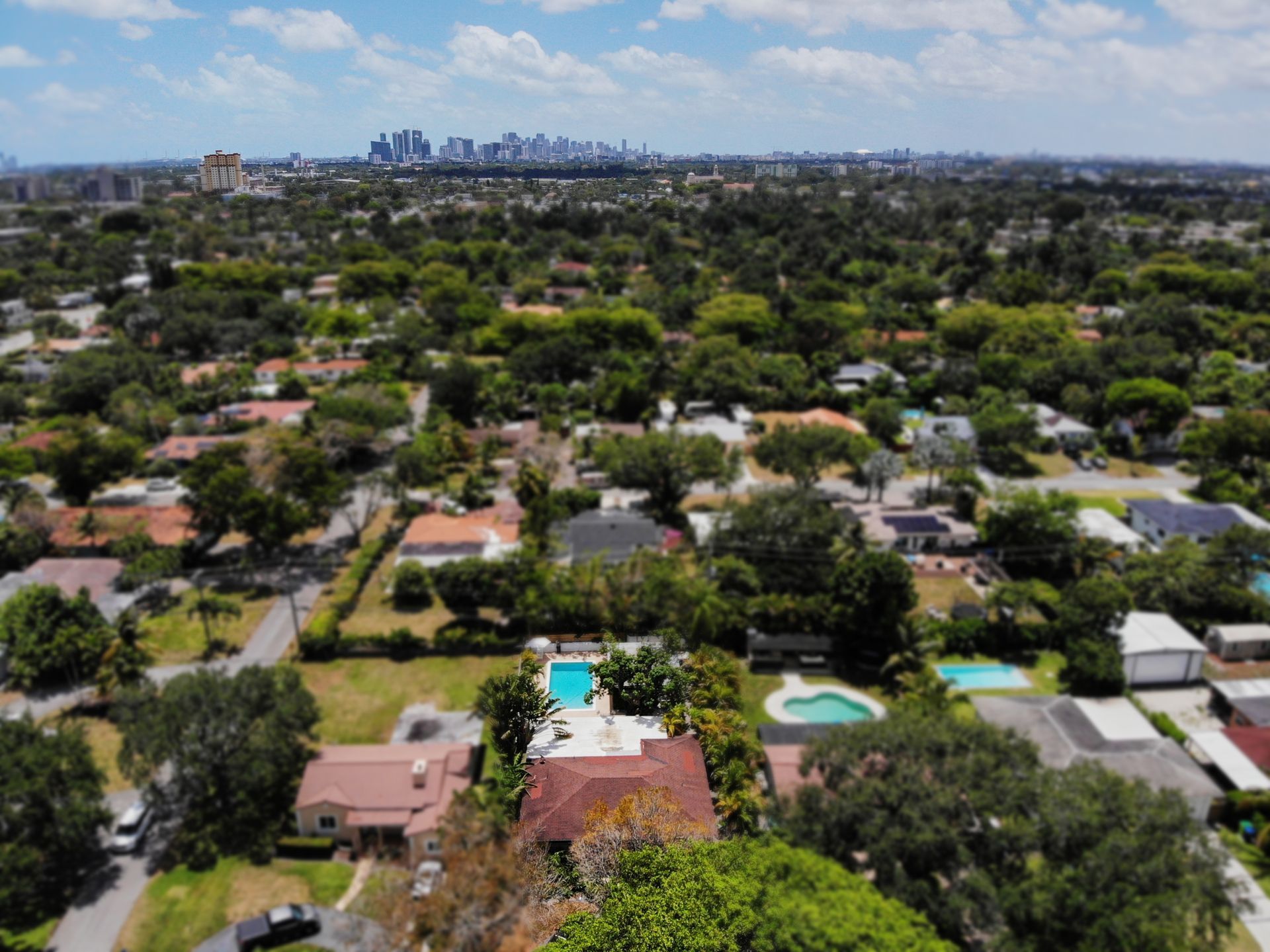 Perfect location for Miami trips | close enough for a quick drive - far enough to enjoy real peace and quiet.