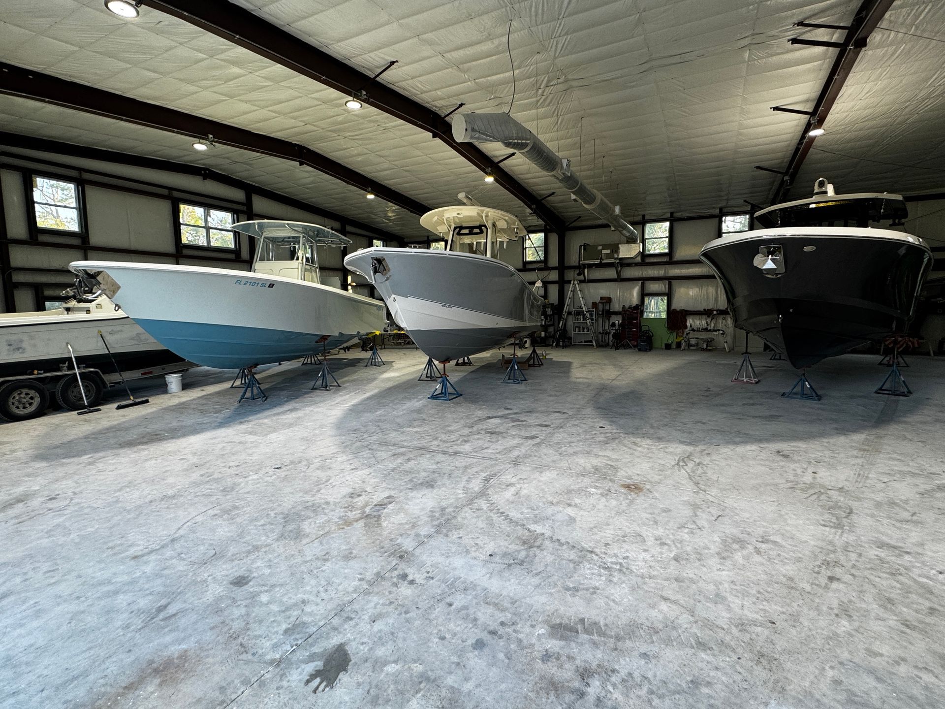 Gel Coat Sanding for Boat