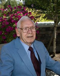 Robert Hayek (1912-2008)