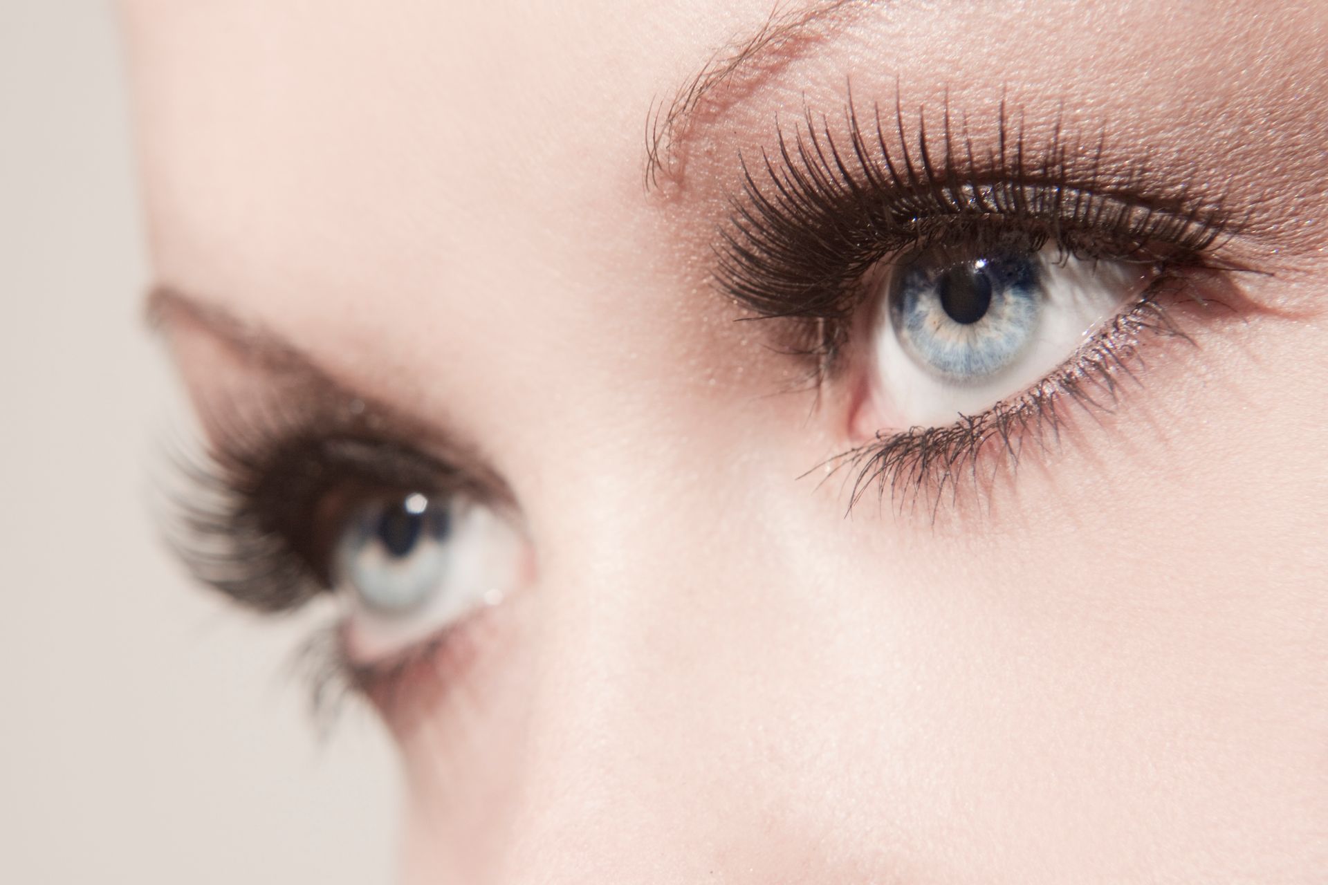 WIMPERN