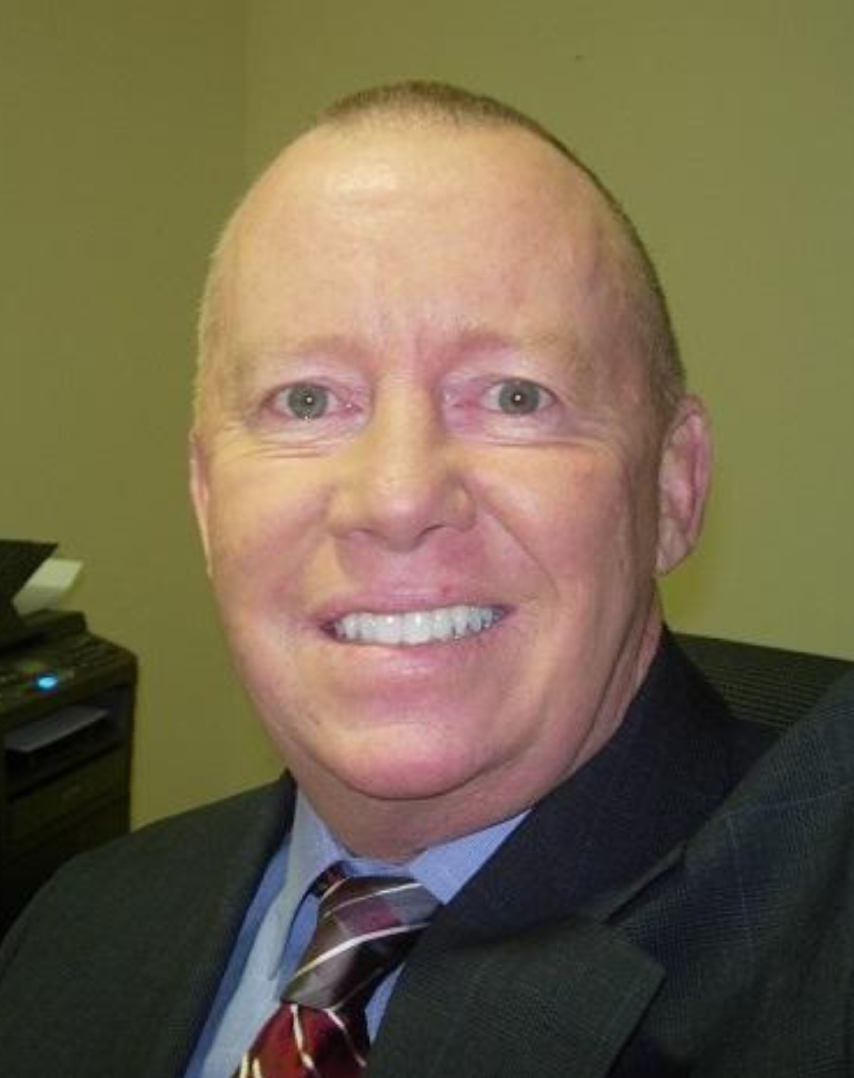 Mike Eagan Broker of Record headshot