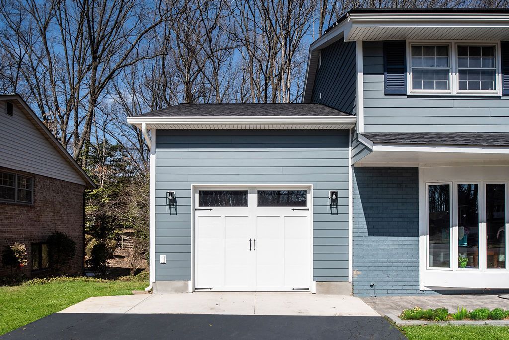 Thomas Custom Builders Garage Room Additions