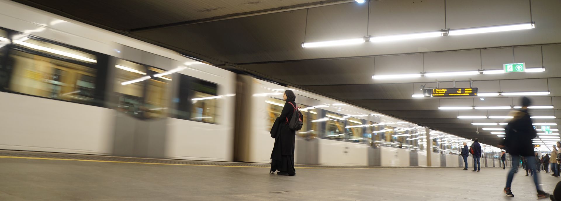 Belysning - Jernbanetorget Oslo S