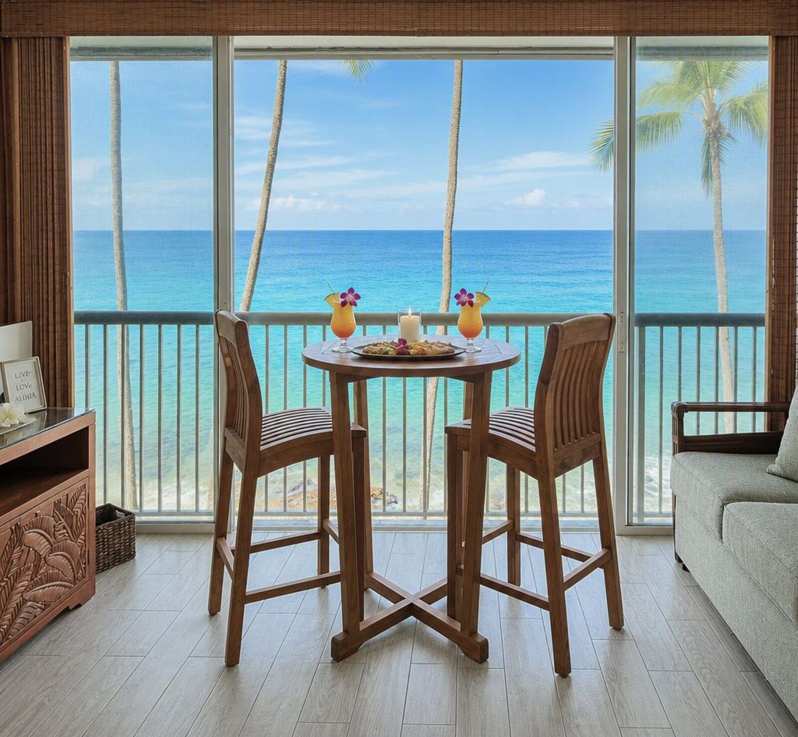 Magic Sands 314 wraparound lanai