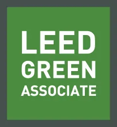 Logo LEED Green Associate : texte blanc sur un carré vert, bordure grise.