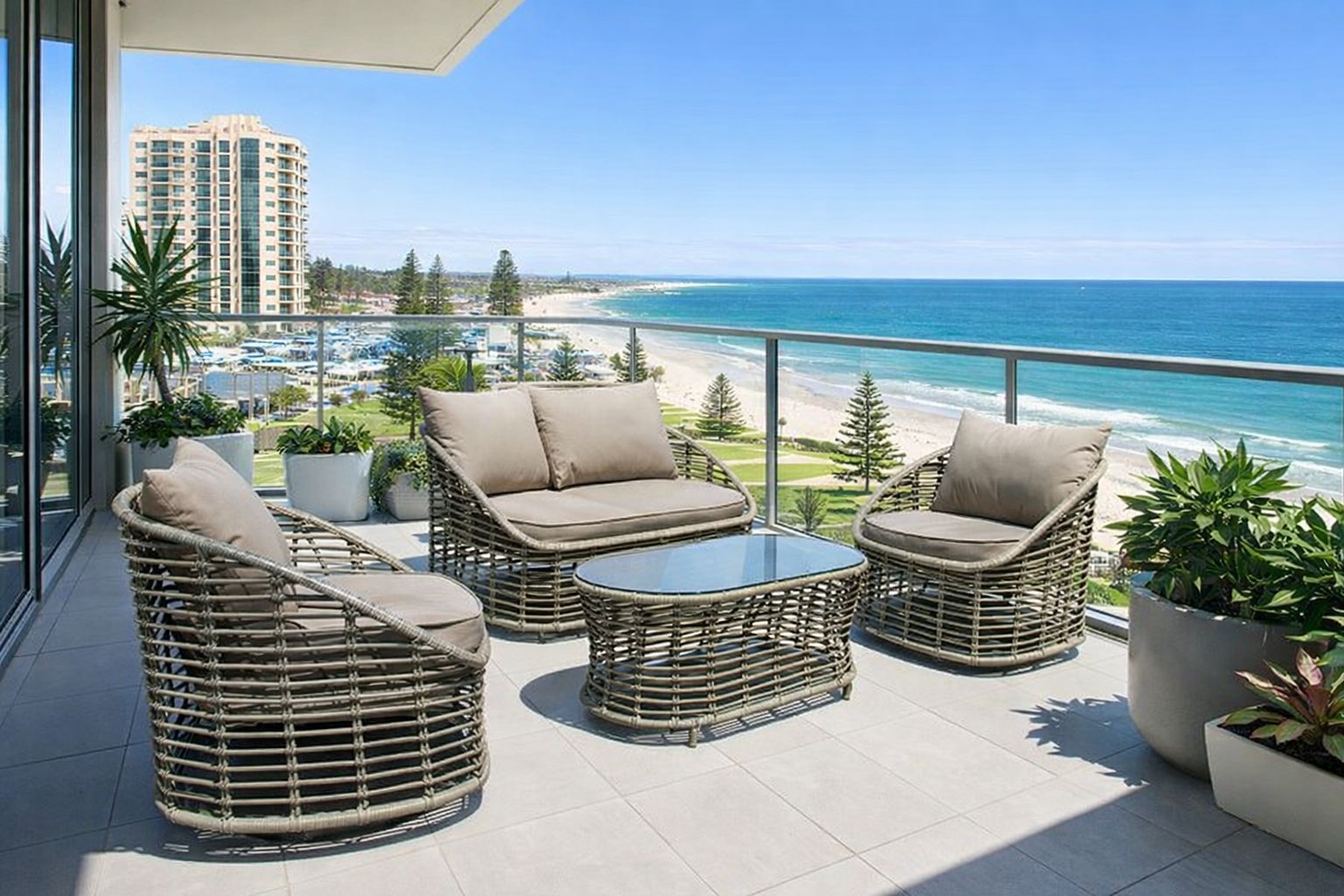 Luca 4pce sofa setting, Wicker sofa setting, outdoor sofa, the outdoor scene, somerton park sa