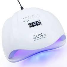 Lámpara de uñas UV blanca SUN con pantalla digital y luz violeta brillante.