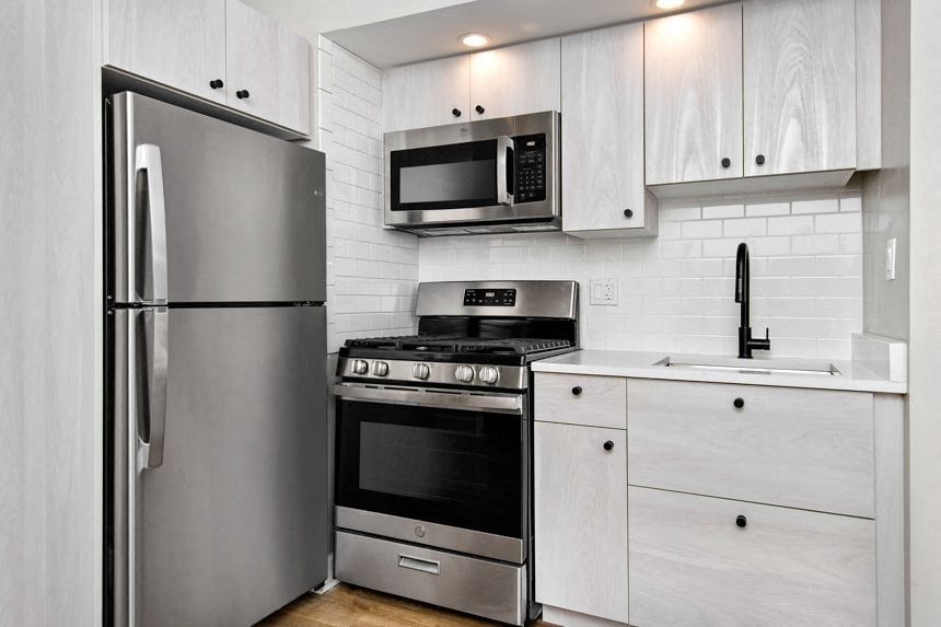 Kitchen appliances ref