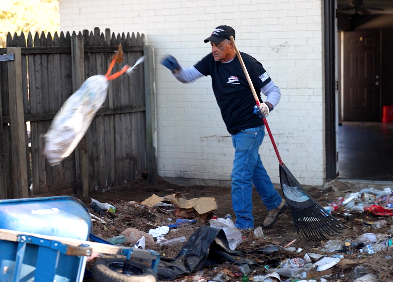 JAWS Junk and Waste Removal Commercial dumpsters. Residential Dumpster. Arlington Texas. Personal Dumpster