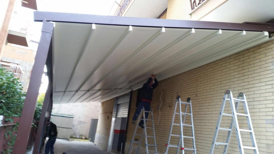 pergola bianca