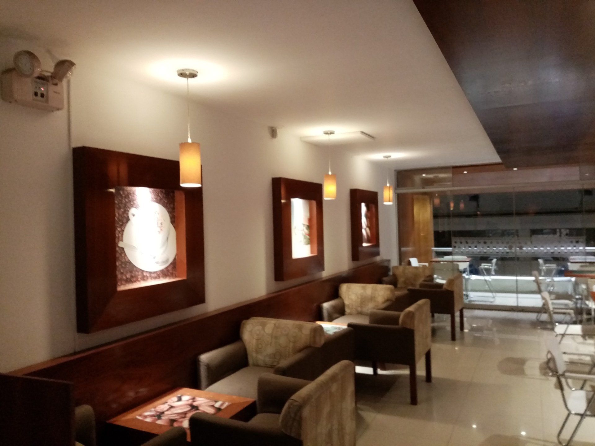 MUEBLES