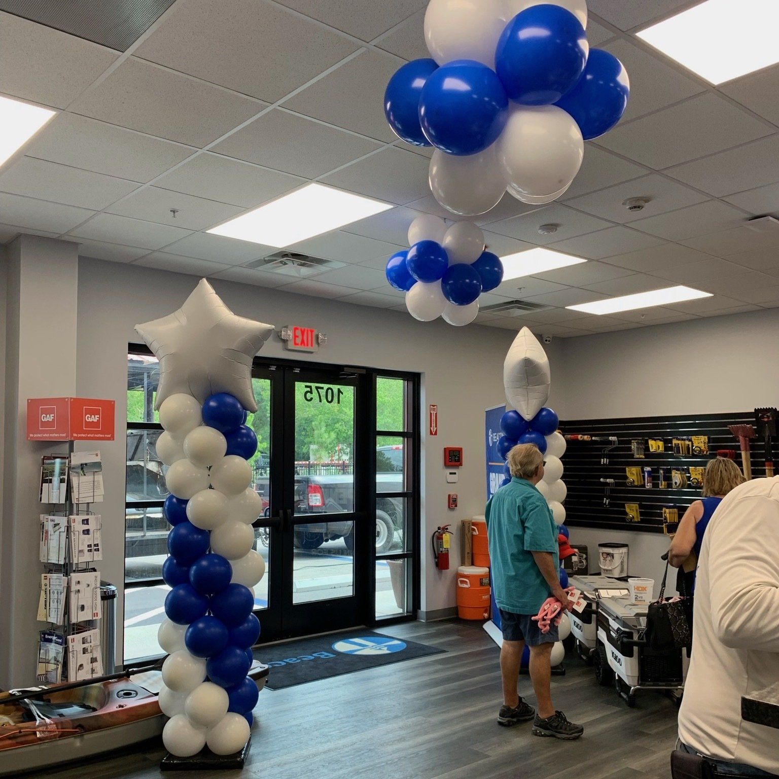 Grand Opening Balloon Columns and Balloon Topiaries