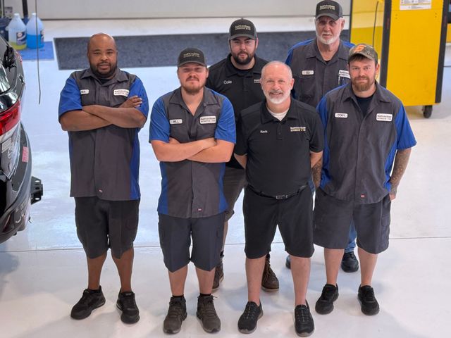 Team Photo | Scott's Ivy Exxon Automotive & Tire
